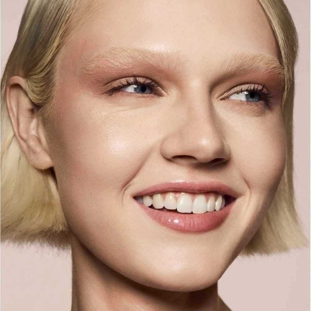 GLOSS BOMB UNIVERSAL LIP LUMINIZER